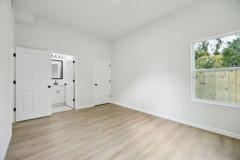 Tiny photo for 301 Cartersville Street #B, Houston, TX 77029 (MLS # 70125095)