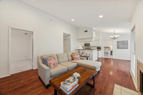 Photo of 1881 Bering Drive #82, Houston, TX 77057 (MLS # 32651625)