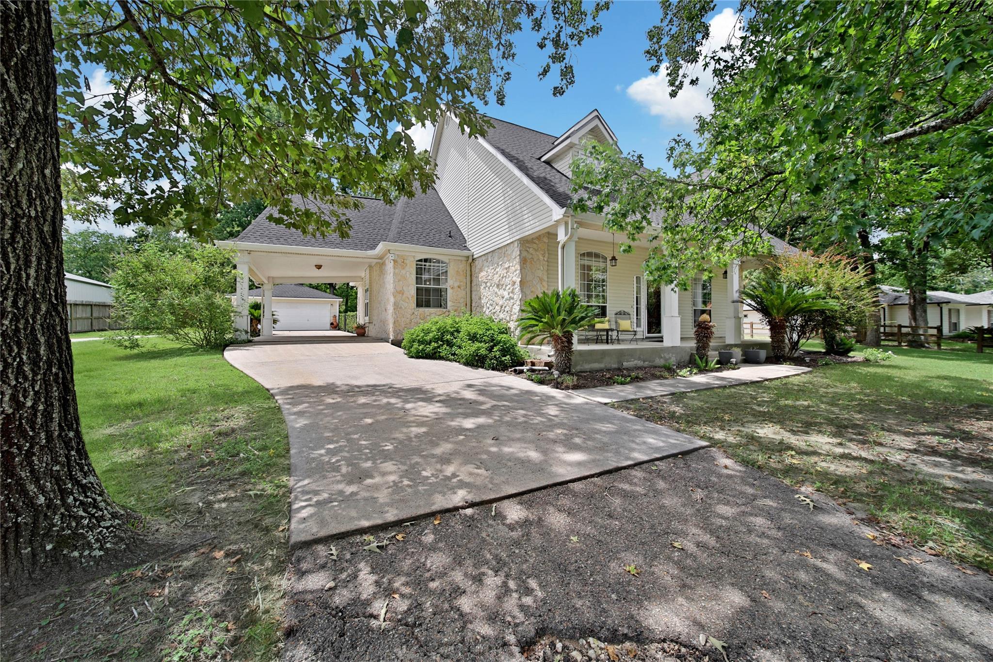 2127 Sendera Ranch Drive