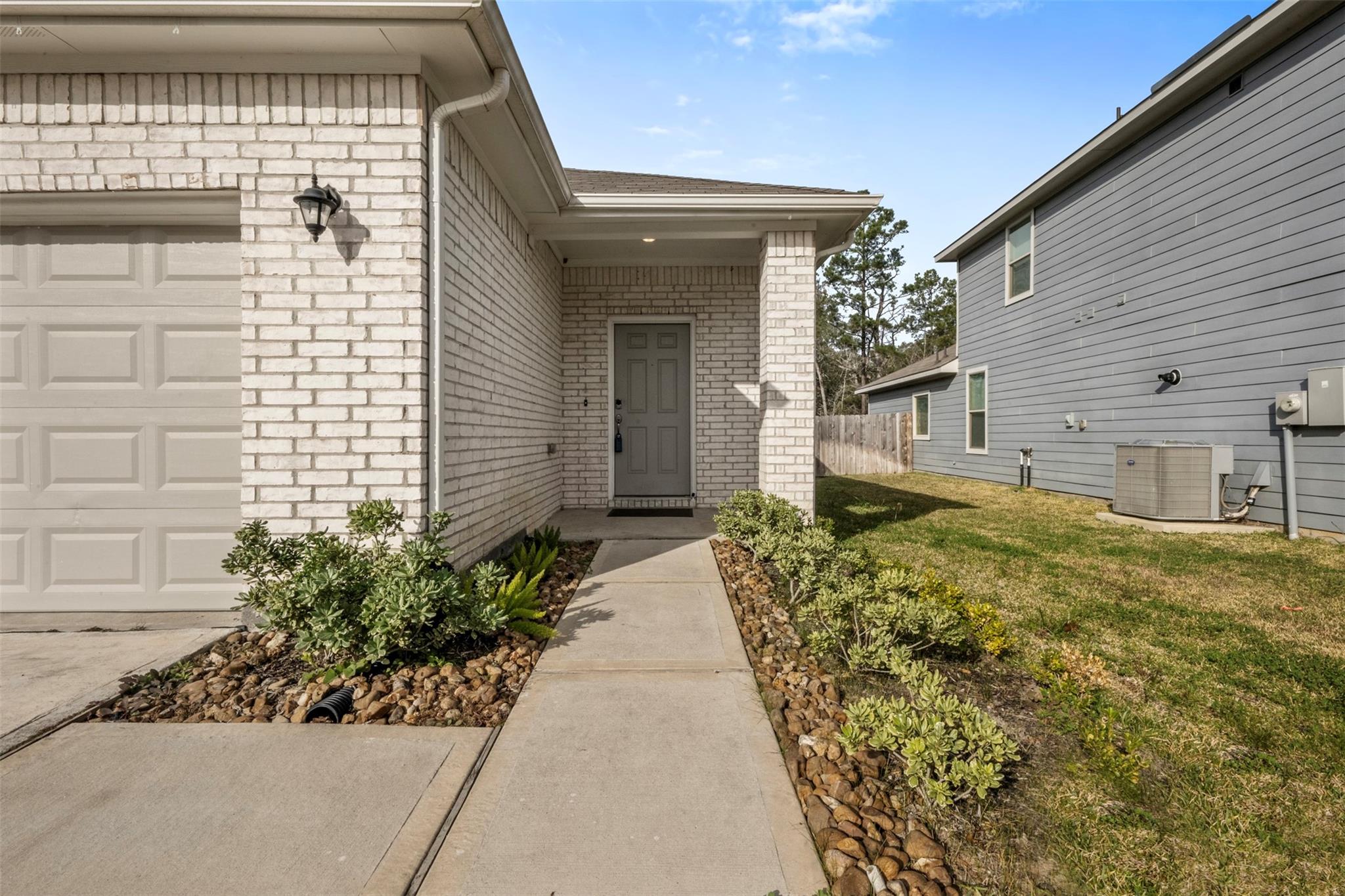 21214 George Vancouver Court