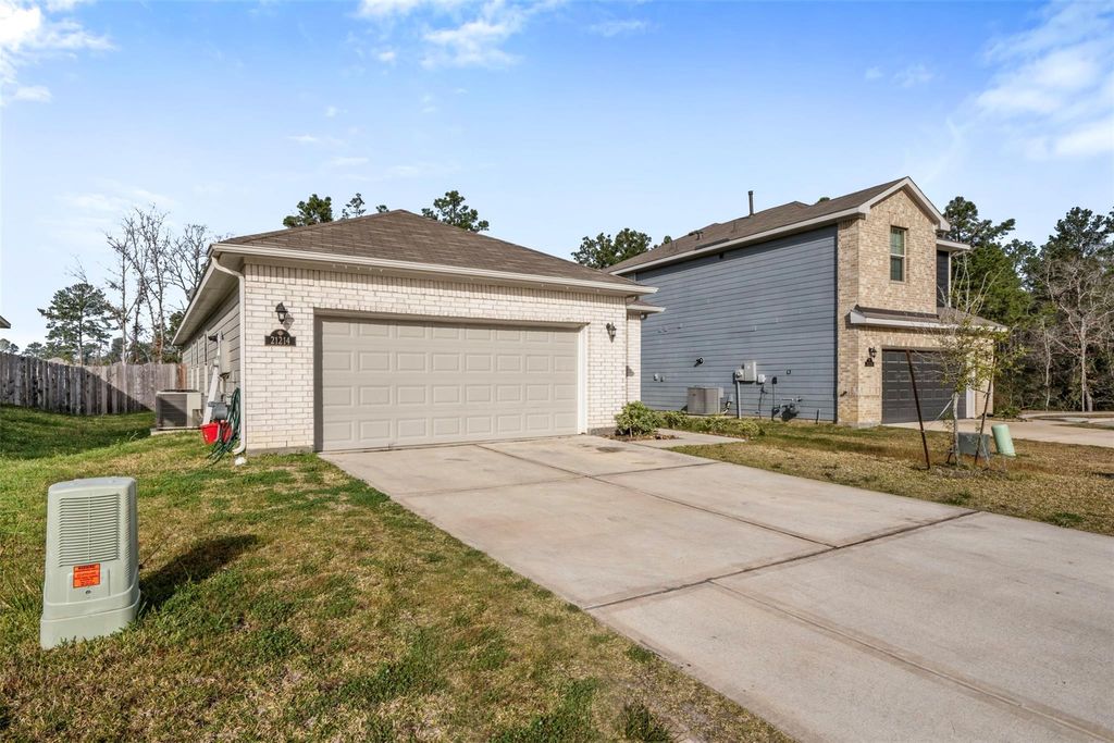 Photo of 21214 George Vancouver Court, Porter, TX 77365 (MLS # 31620600)