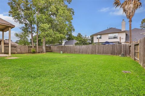 Tiny photo for 910 S Chamfer Way, Crosby, TX 77532 (MLS # 45798151)