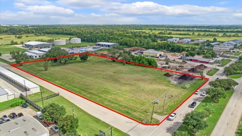 Photo of 4550 Fm 2351 Road, Friendswood, TX 77546 (MLS # 34042092)