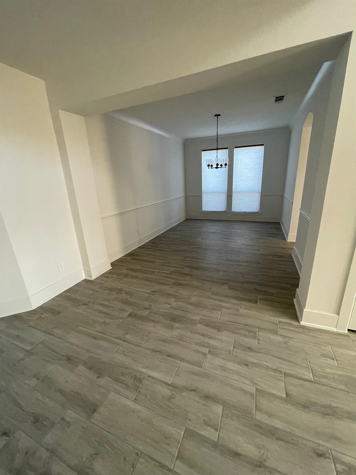 15623 Roscobie Park Drive