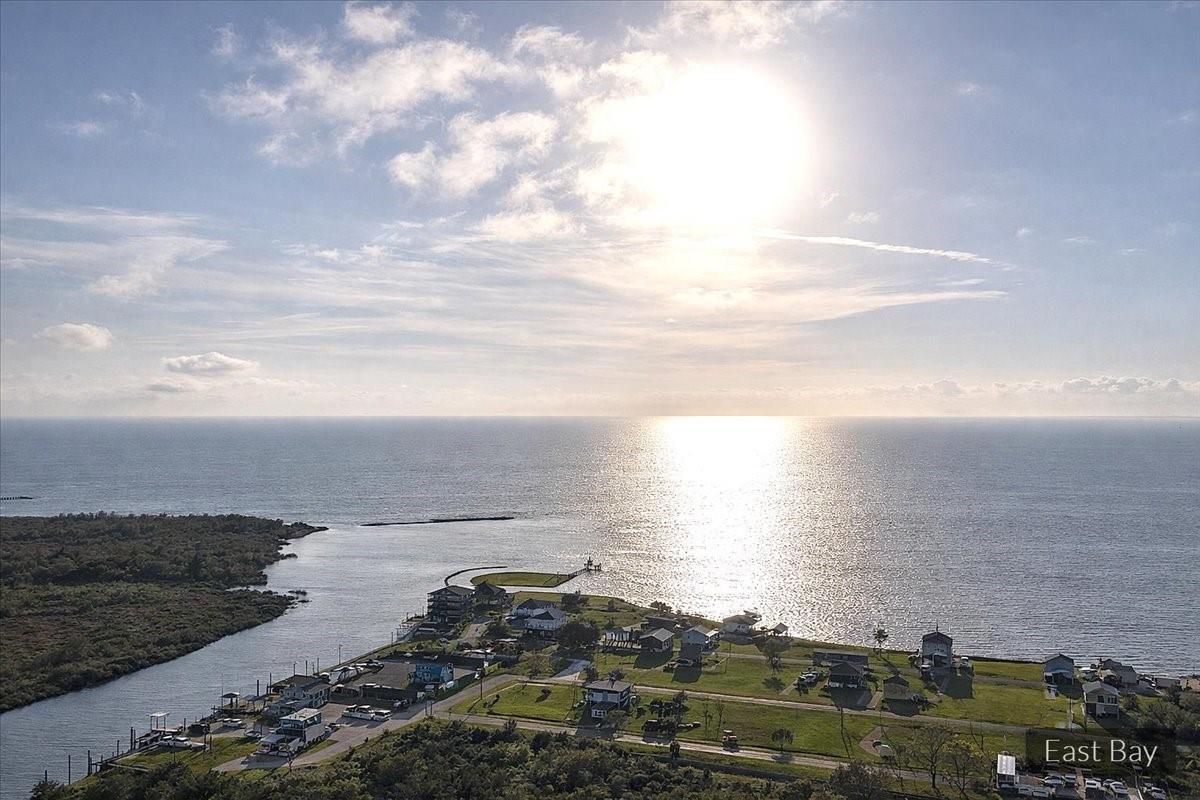 00 Bayshore Dr