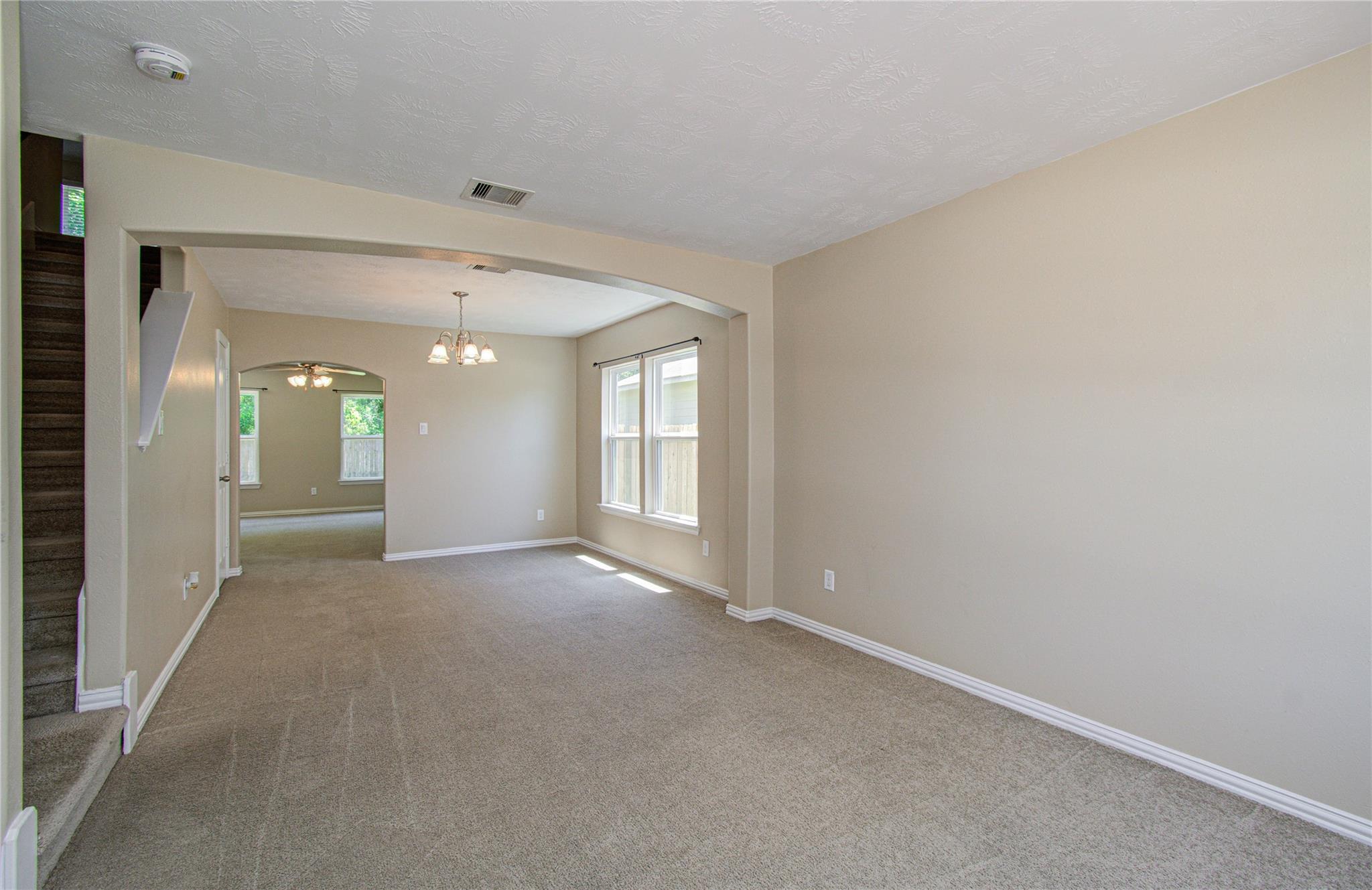3414 Hunters Canyon