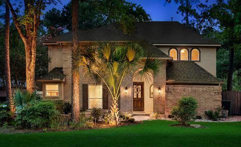 Homes For Sale - 62 Huntsmans Horn Circle<br/> The Woodlands, TX 77380
