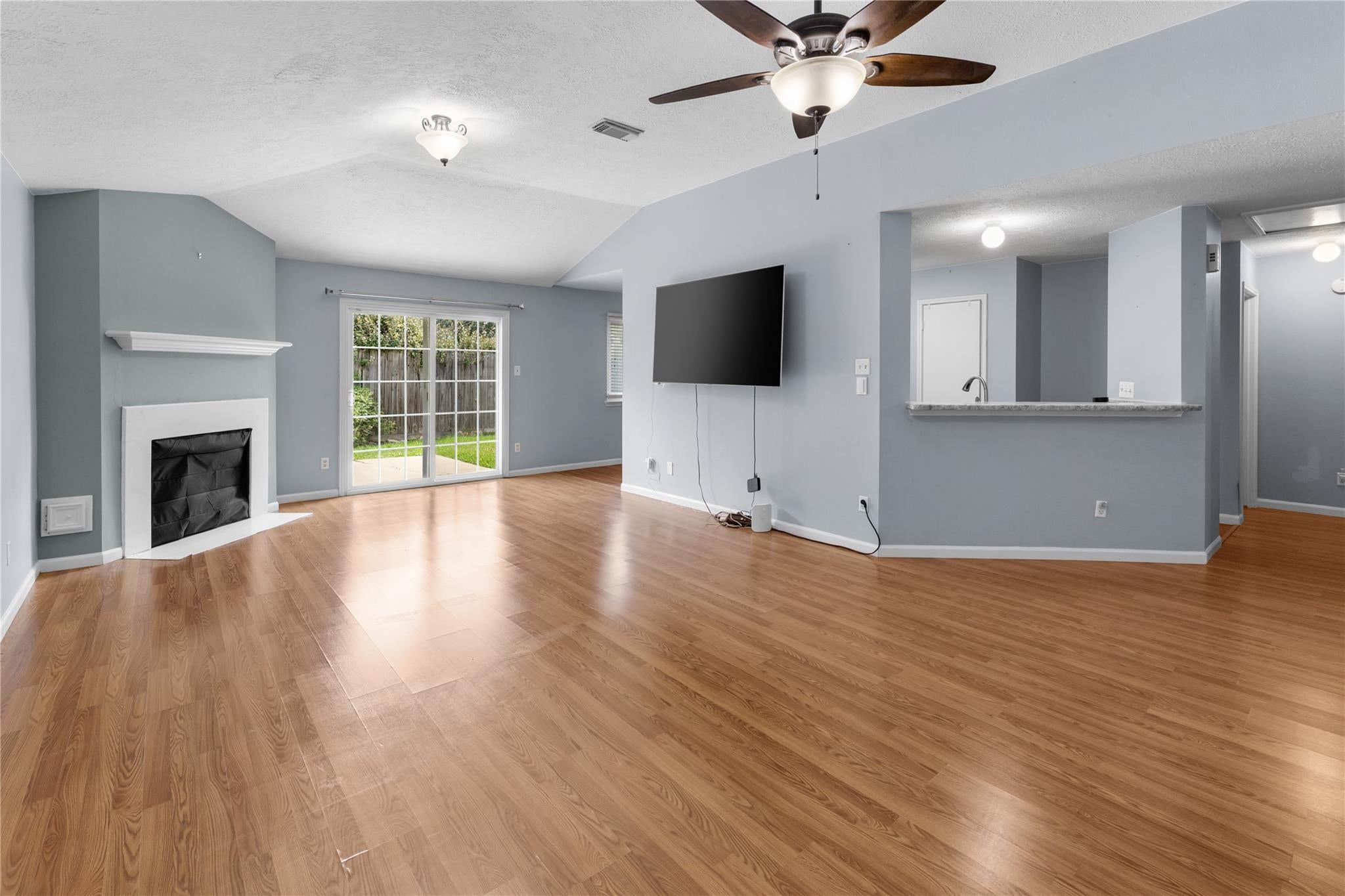 1735 Oak Ridge Drive