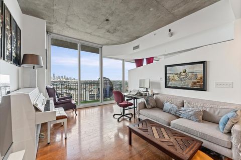Photo of 5925 Almeda Road #11315, Houston, TX 77004 (MLS # 80566503)