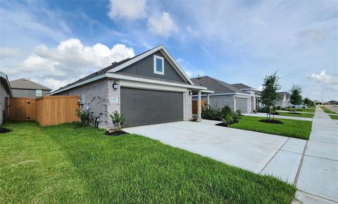 Photo of 6426 Seafoam Lake Drive, Katy, TX 77493 (MLS # 71498001)