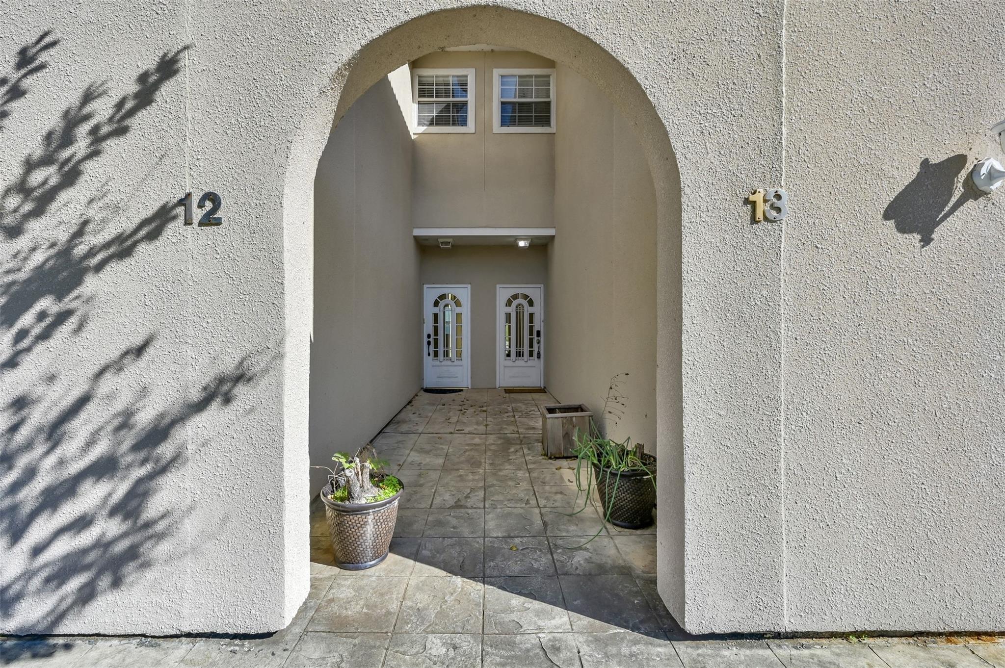 13 Regency Point