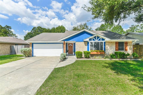 Photo of 12918 Foxburo Drive, Houston, TX 77065 (MLS # 77626443)