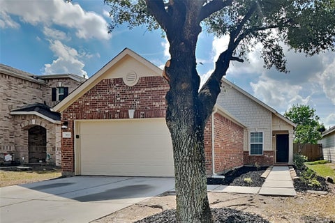Photo of 3015 Tall Tree Ridge Way, Spring, TX 77389 (MLS # 64211978)