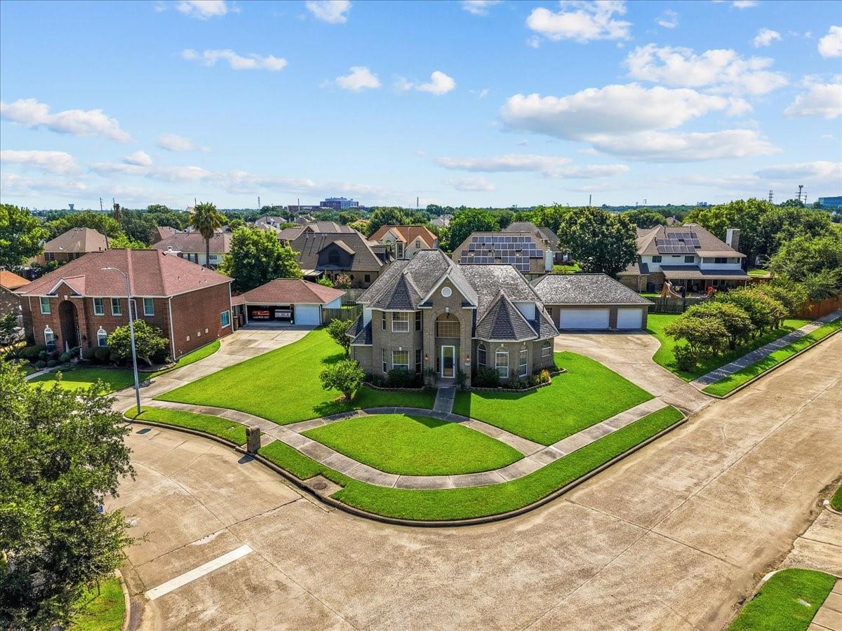 4402 Santee Drive