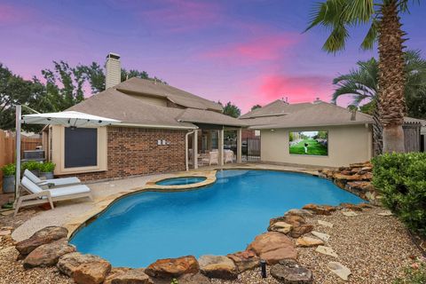 Tiny photo for 8115 Copper Shore Circle, Houston, TX 77095 (MLS # 19856648)