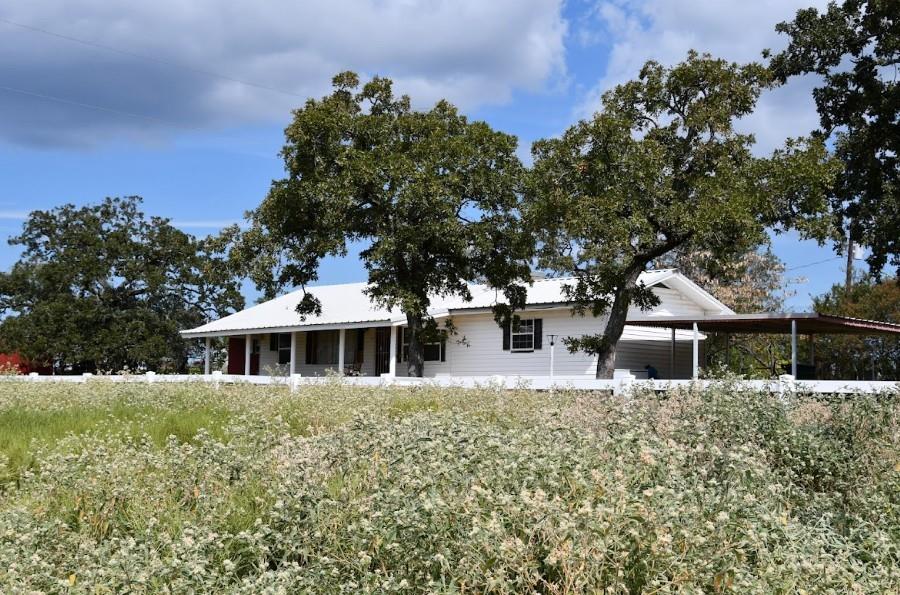 190 Private Road 408