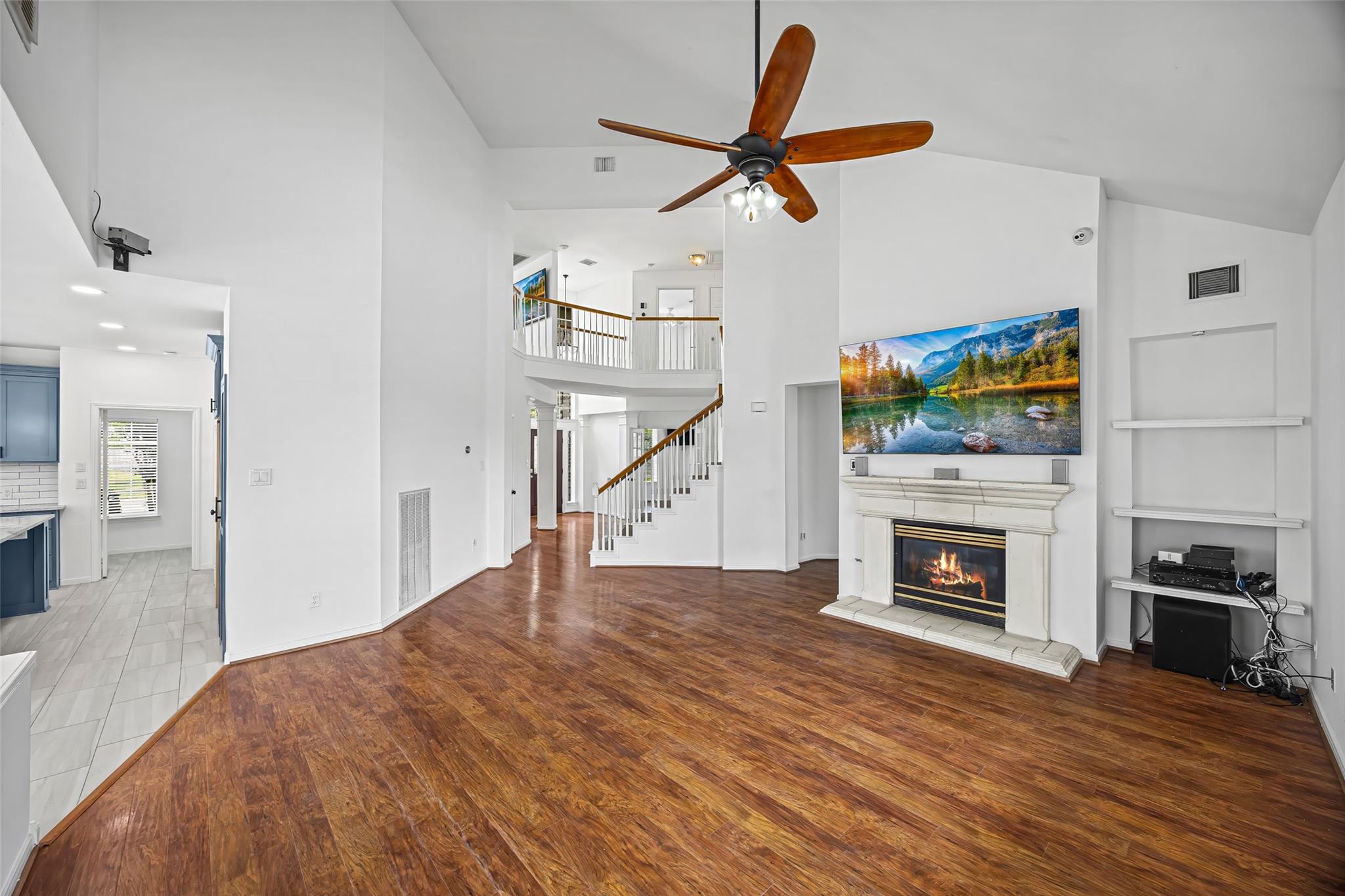 1305 Buttonwood Drive