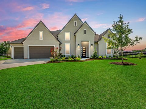 22 Woodland Creek Court Fulshear TX 77441