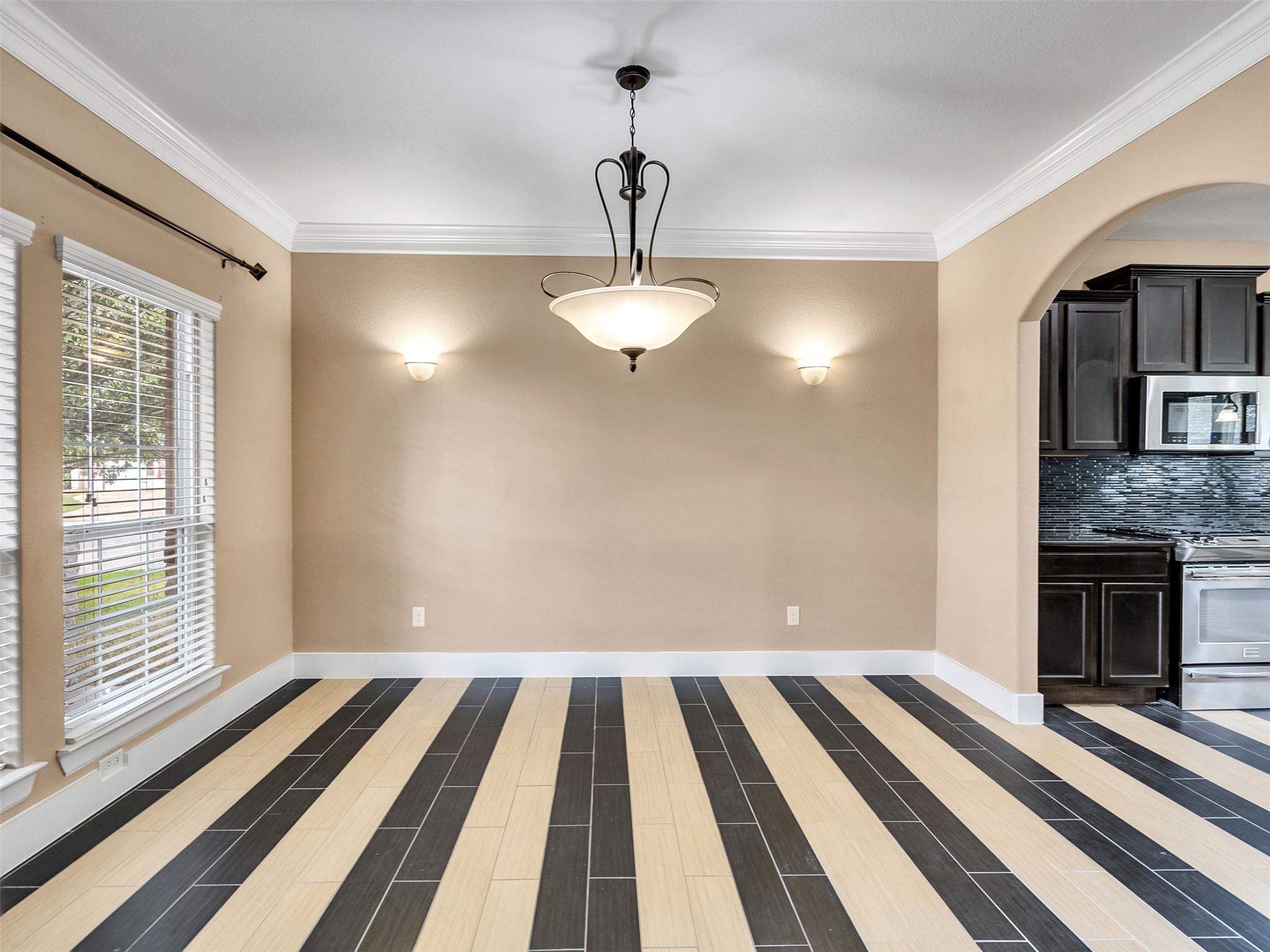 115 Shadow Springs Trail