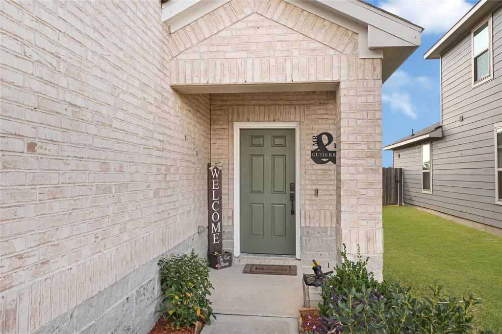 Photo of 25452 Northpark Lake Drive, Porter, TX 77365 (MLS # 4012037)