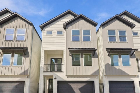 Photo of 904 Kern Street #B, Houston, TX 77009 (MLS # 83470306)