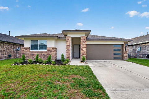 Photo of 711 Boer Plains Drive, Rosharon, TX 77583 (MLS # 81776984)