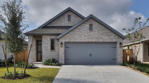 Homes For Sale - 27315 Scarlet Paint Brush Drive<br/> Hockley, TX 77447