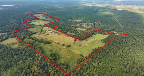 Photo of 5500 Fm 1374 Road, Huntsville, TX 77340 (MLS # 66235188)