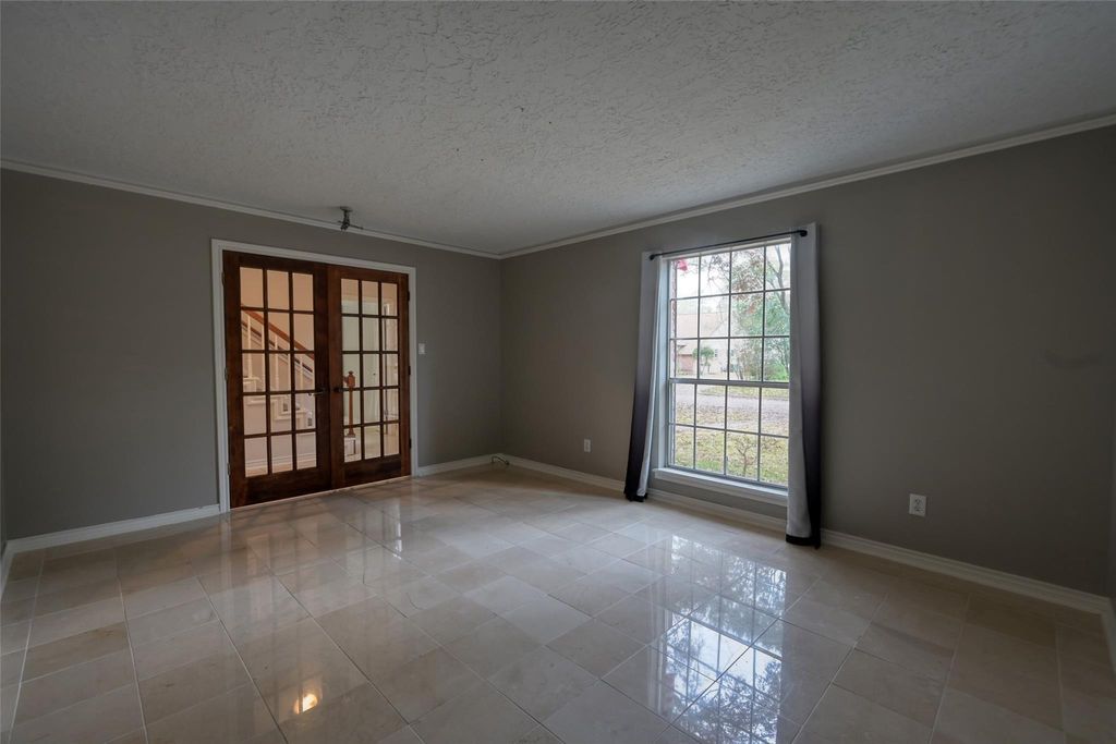 Photo of 2230 Lakeville Drive, Houston, TX 77339 (MLS # 13510134)