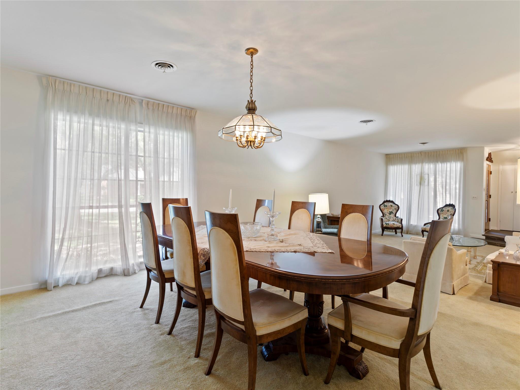 2721 Oak Drive