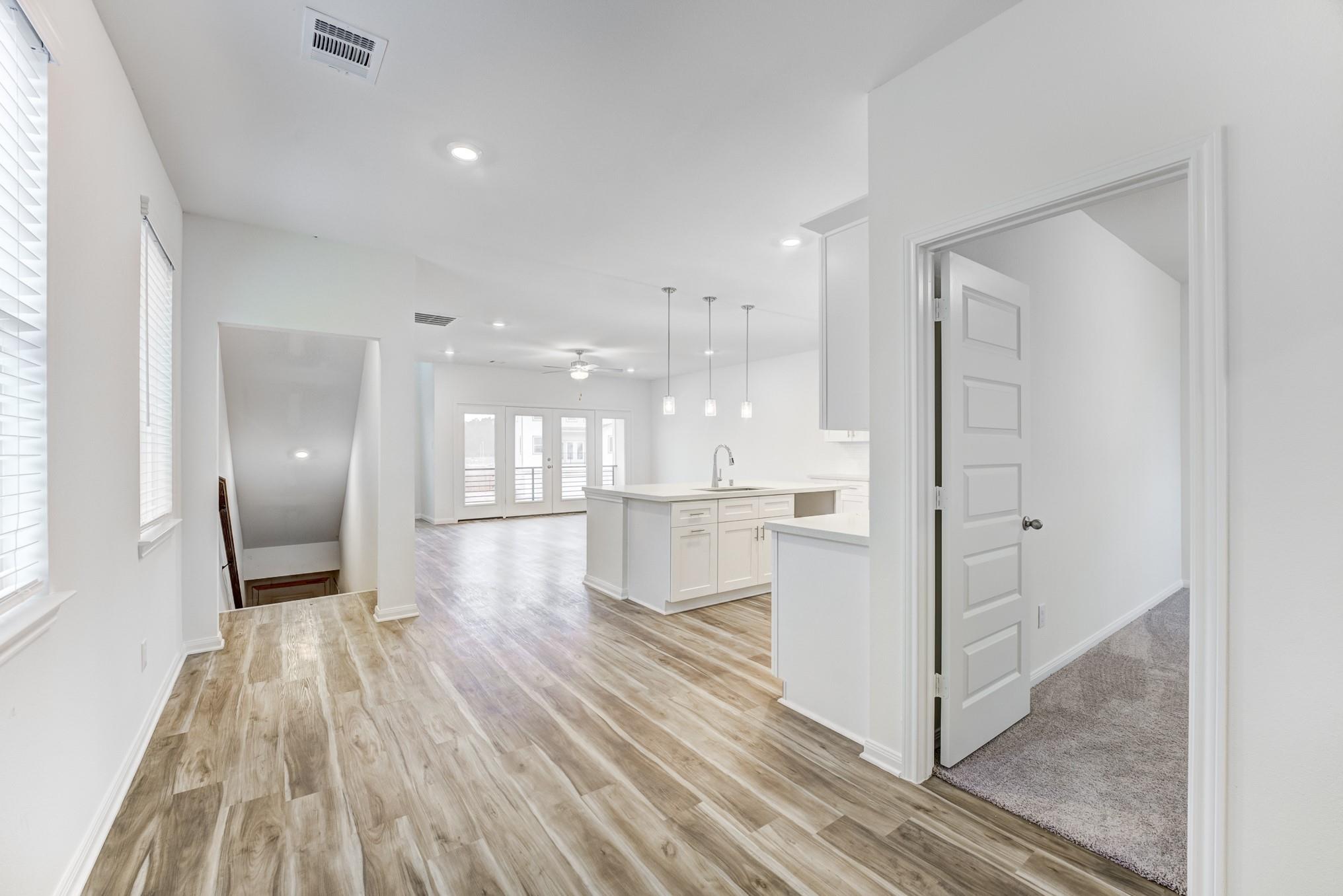 20646 Dynamic Court