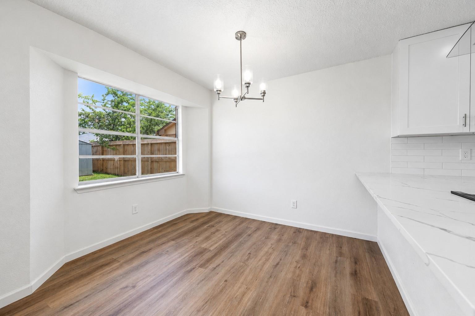 6526 Lynngate Drive