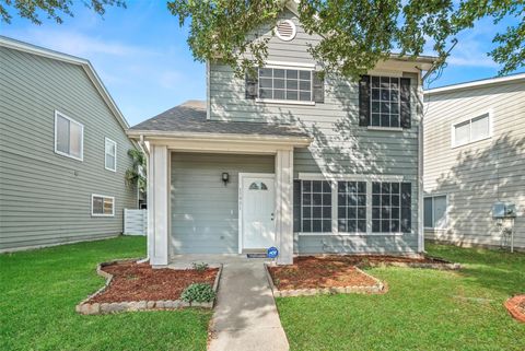 Photo of 15931 S Alley Court, Houston, TX 77082 (MLS # 39617446)