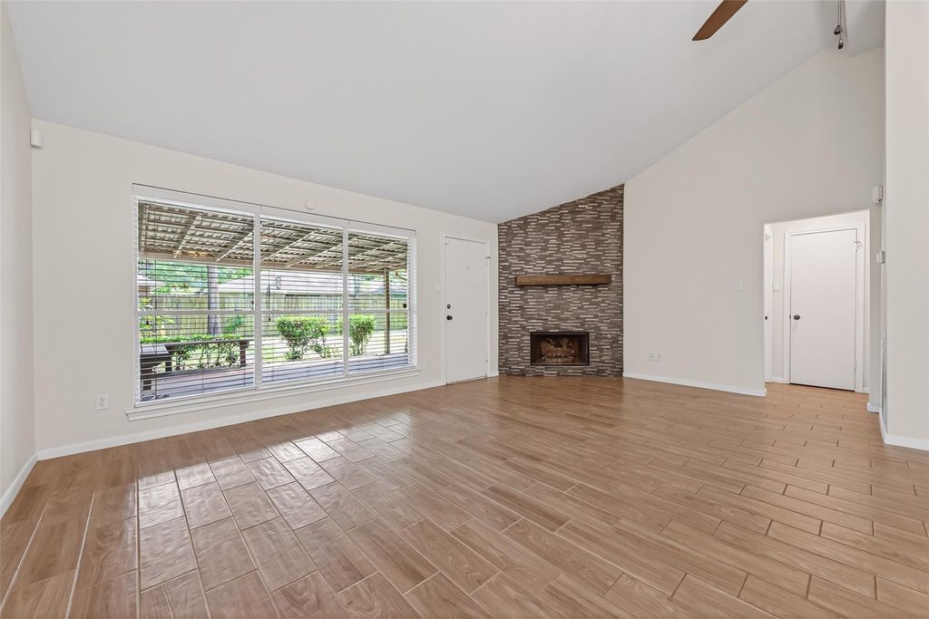 Photo of 2502 Old Oak Lane, Houston, TX 77339 (MLS # 63333812)