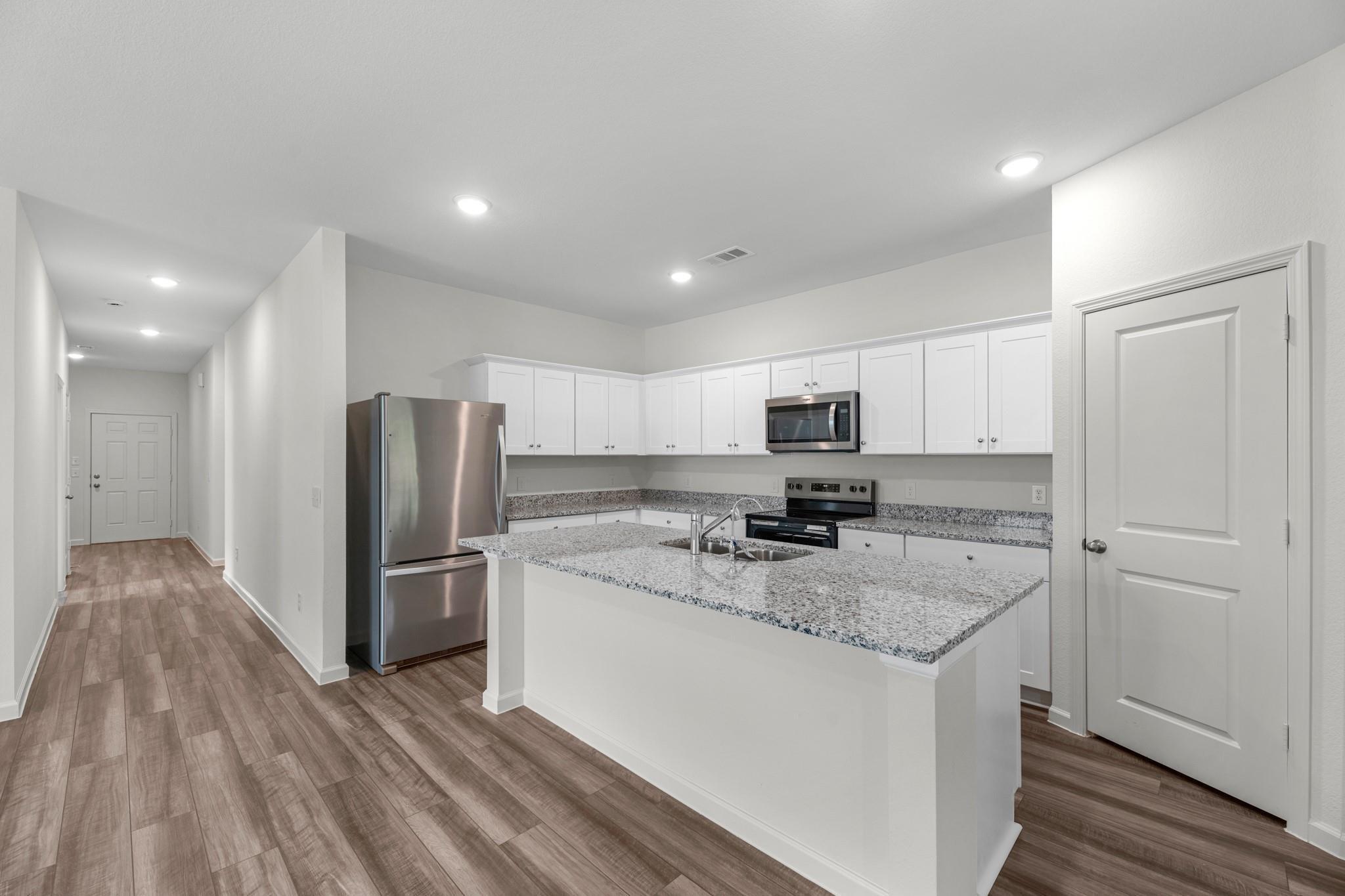 3907 Iron Harbor Drive