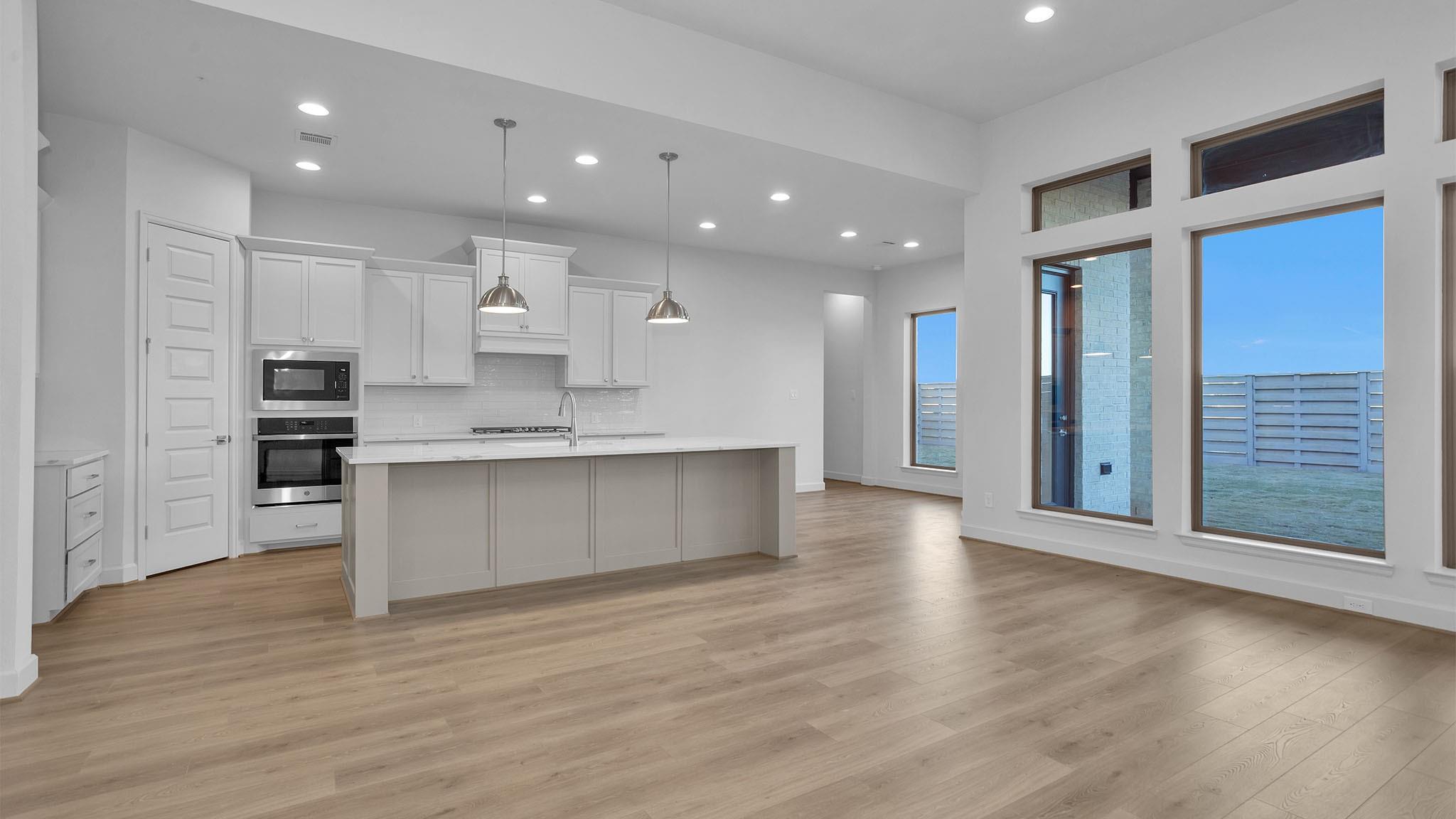 10707 Avanti Drive