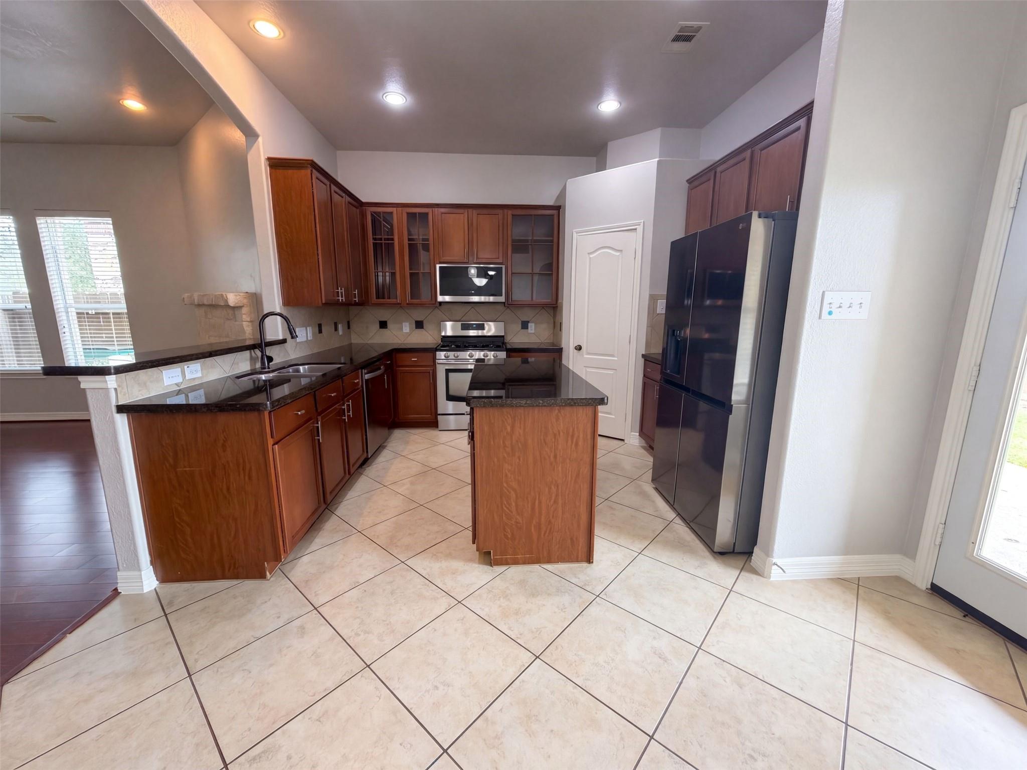 9411 Silver Ridge Drive