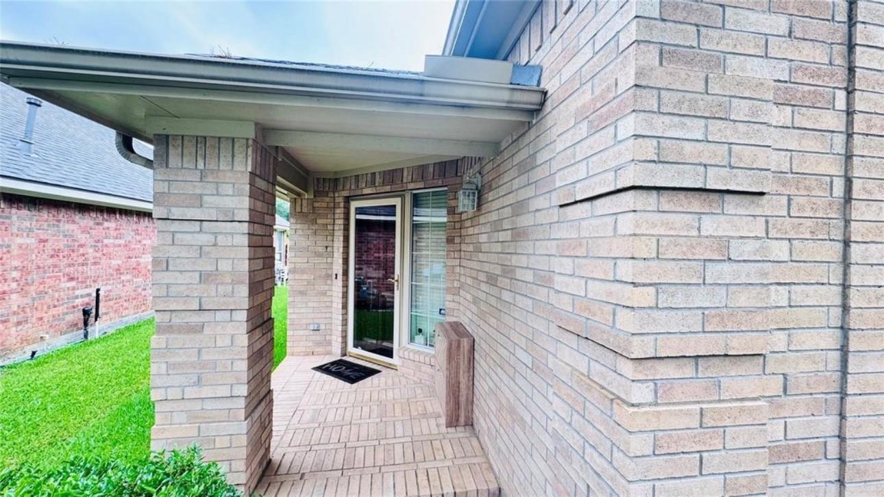 25023 Ivy Trace Lane