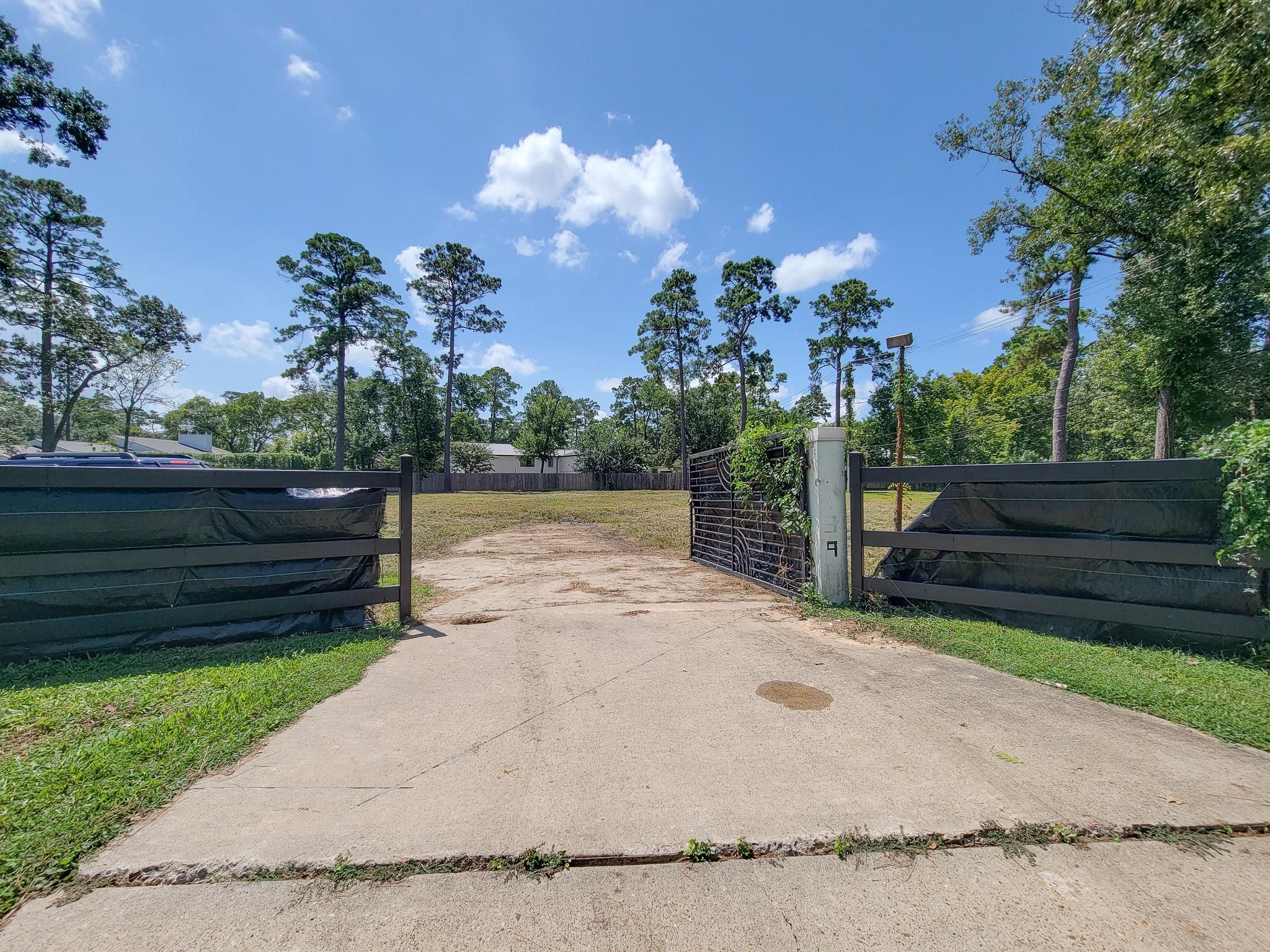 11439 Memorial Drive