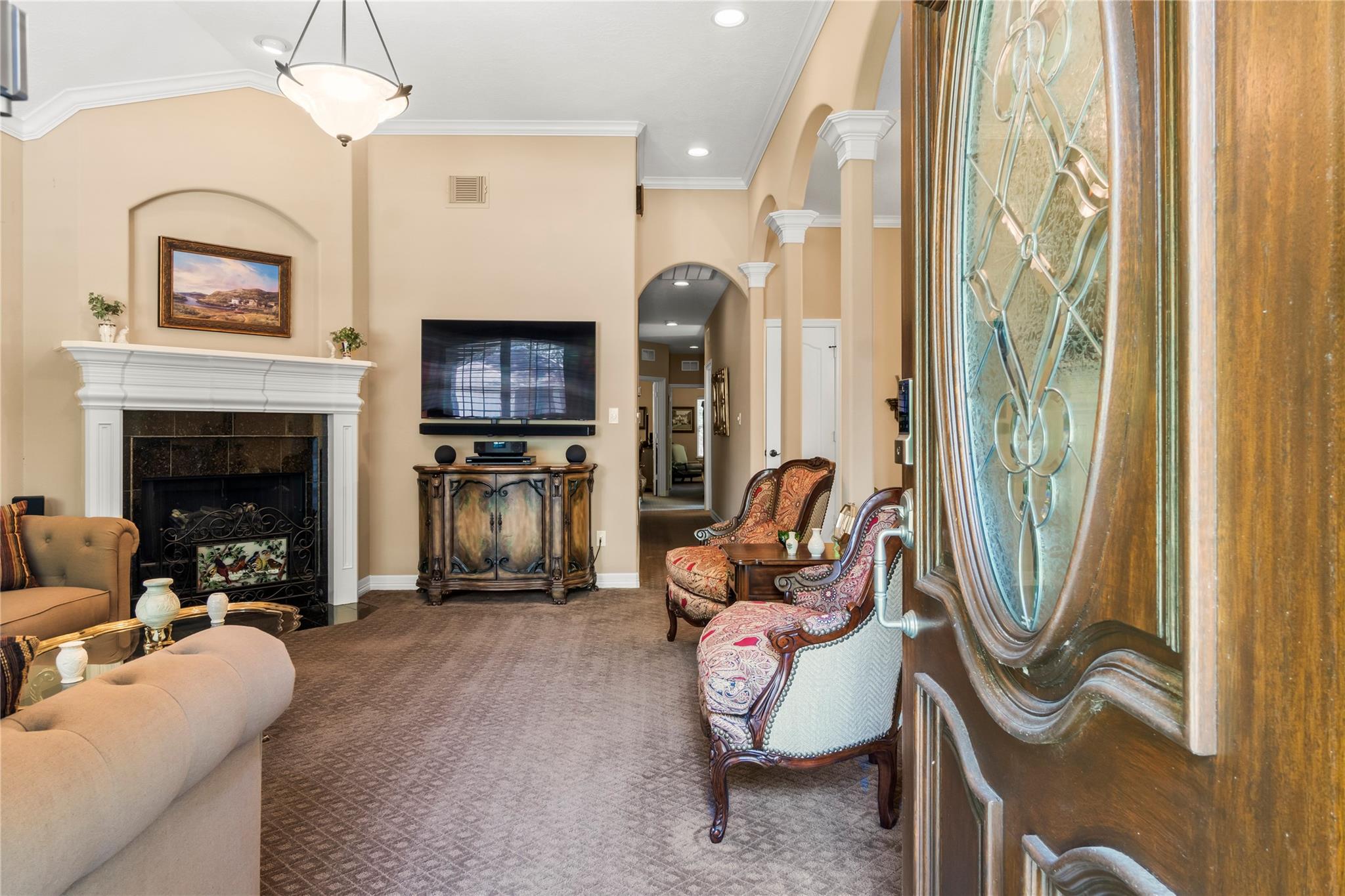 2914 Whitman Drive