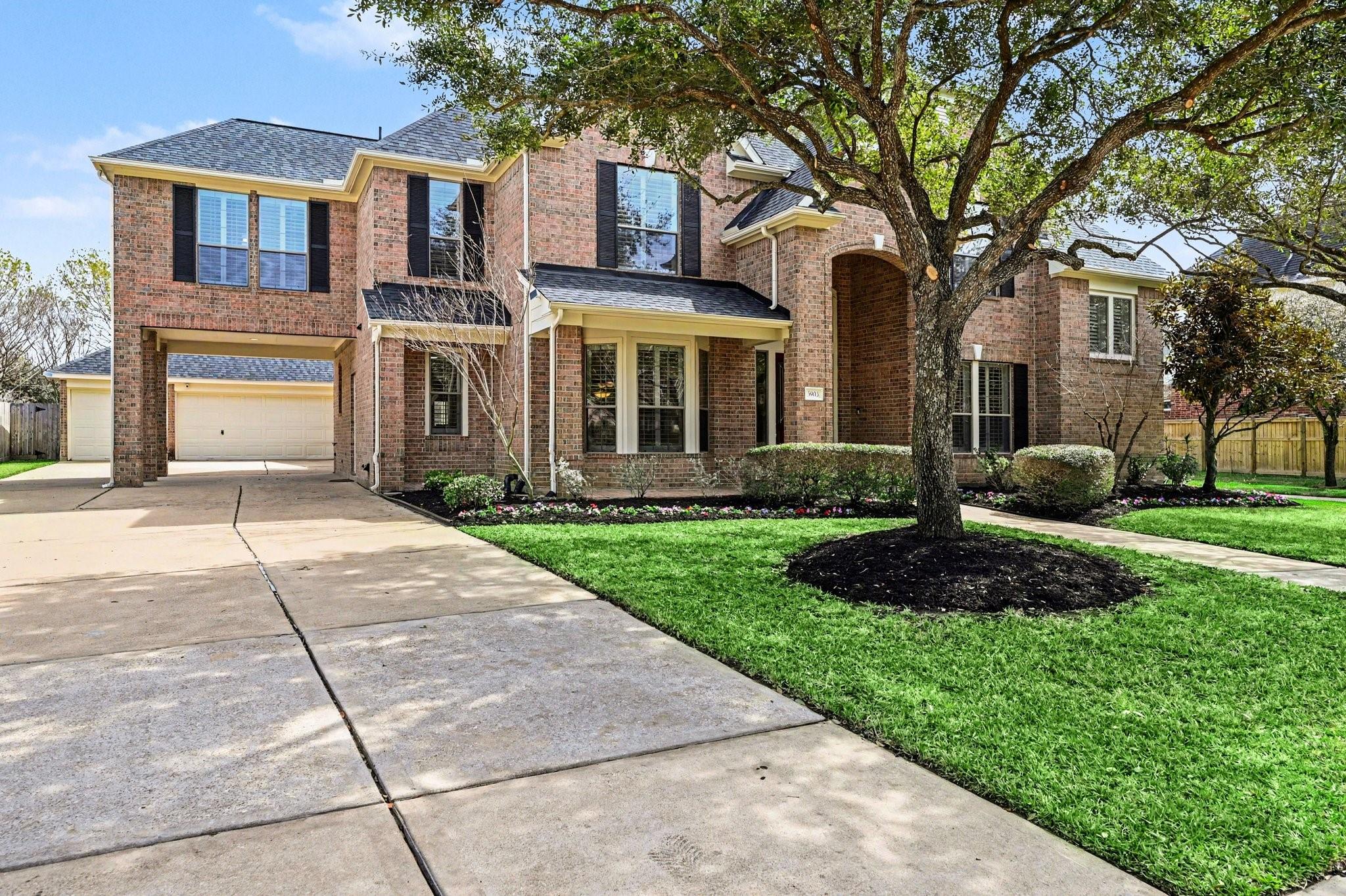 3903 Bell Hollow Lane