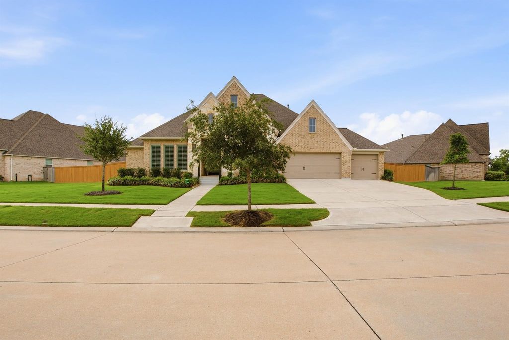 Photo of 5422 Farm Hill Way, Fulshear, TX 77441 (MLS # 10079417)