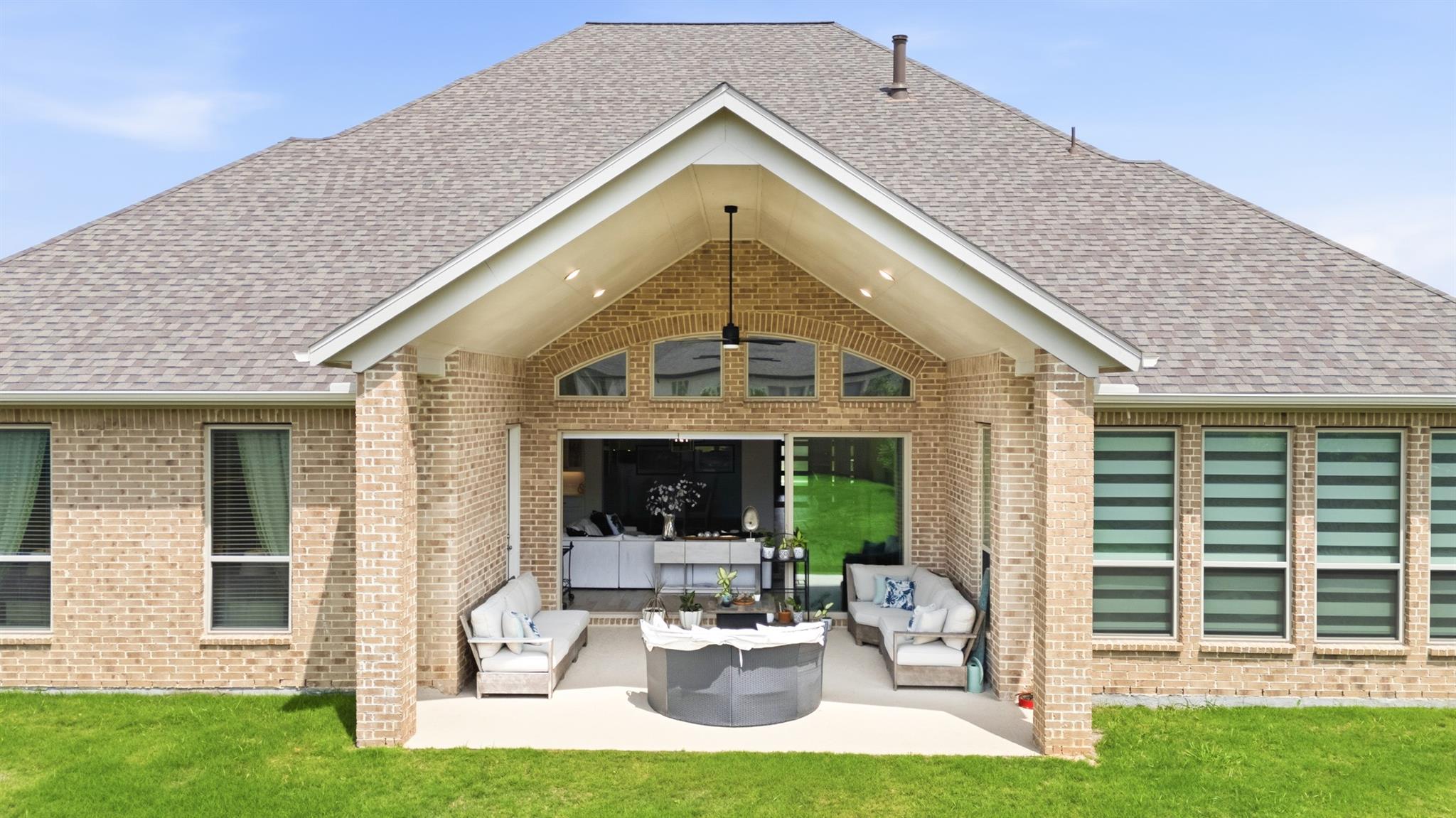 5422 Farm Hill Way