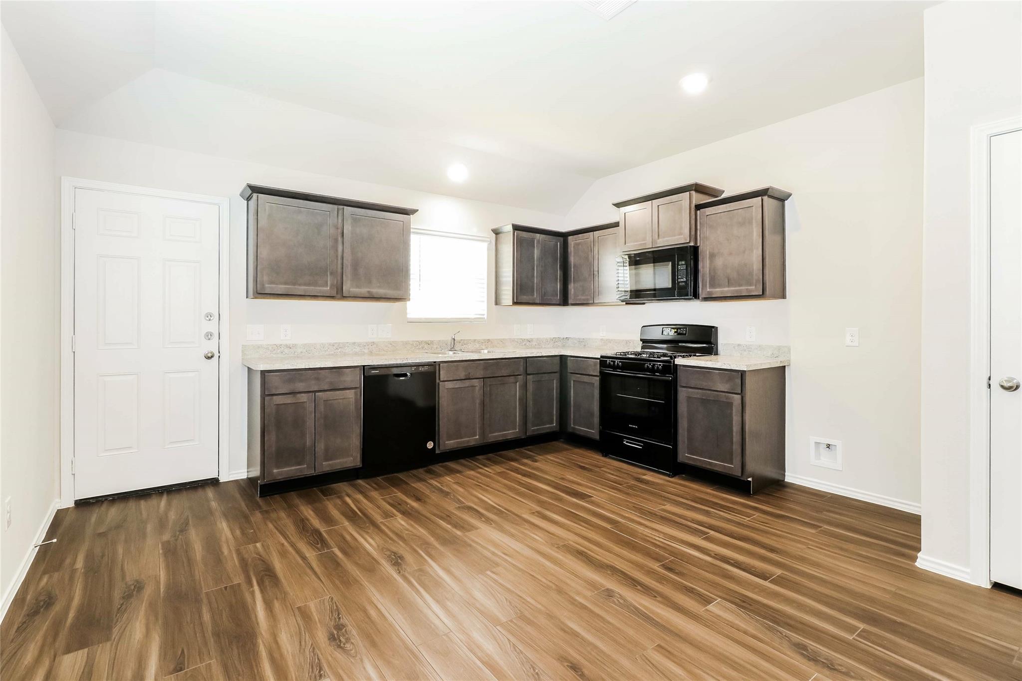 Photo 1 of 19 — 2405 Copper Canyon Trail, Conroe, TX 77301