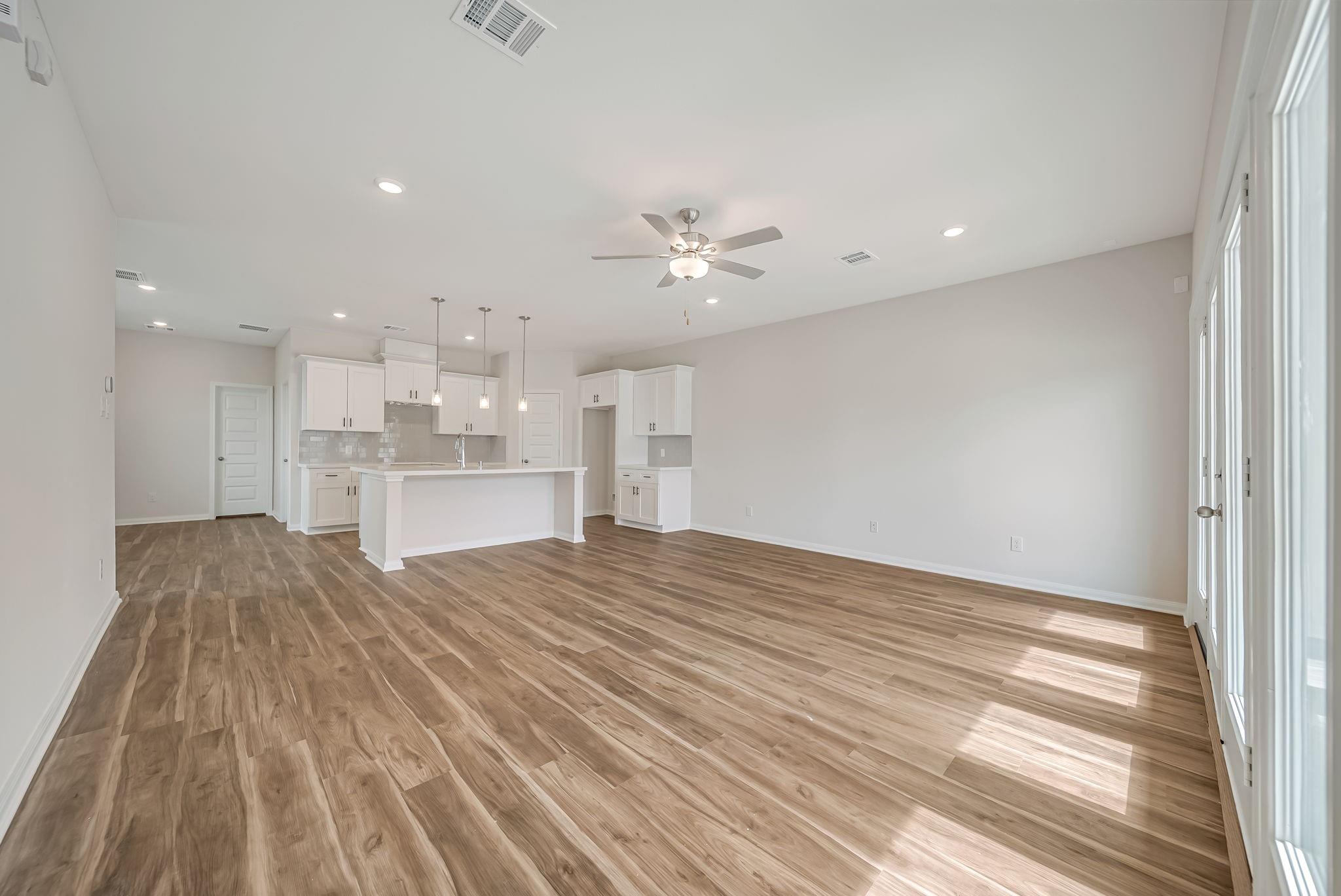 20650 Dynamic Court