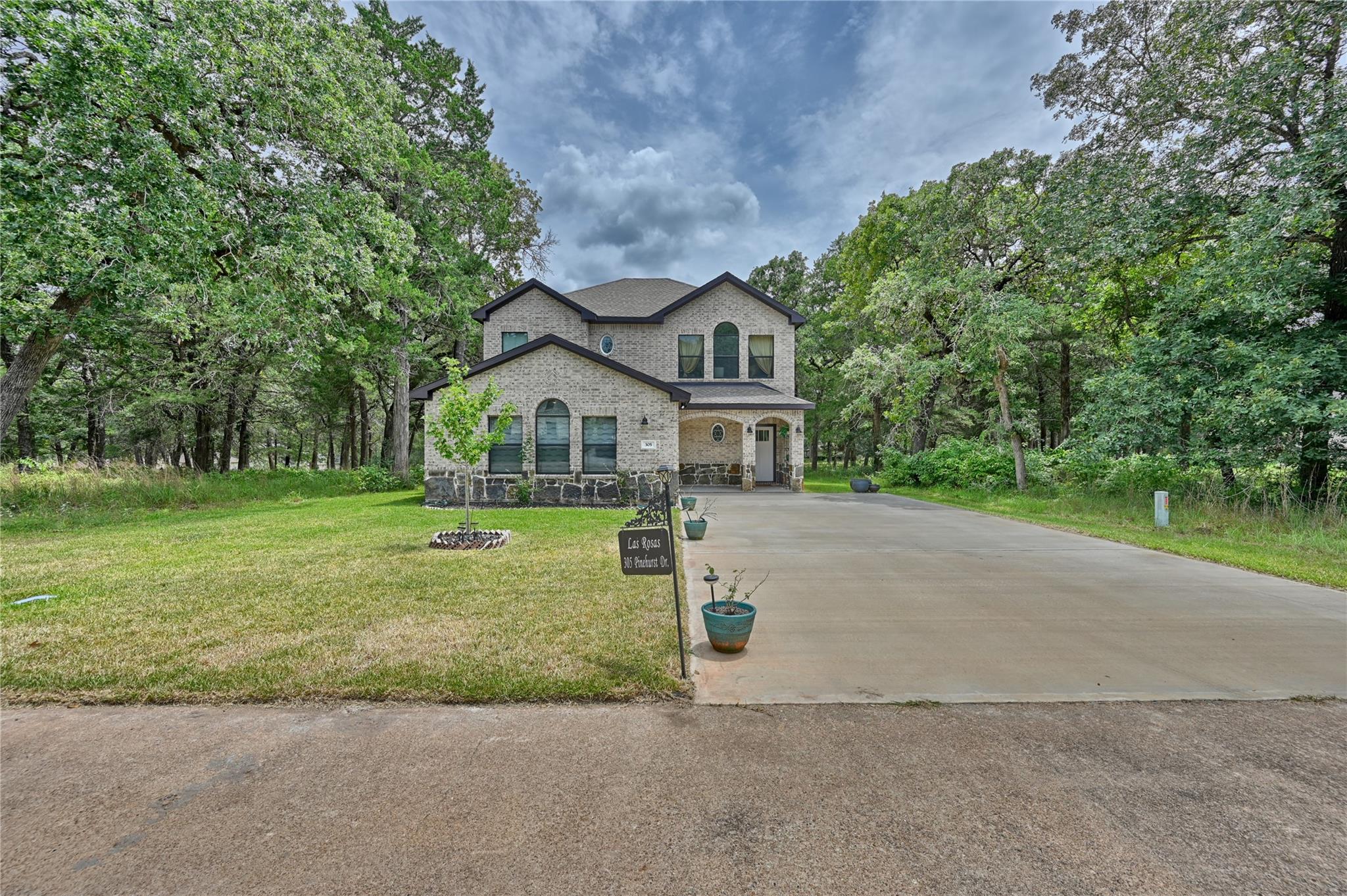 305 Pinehurst Drive