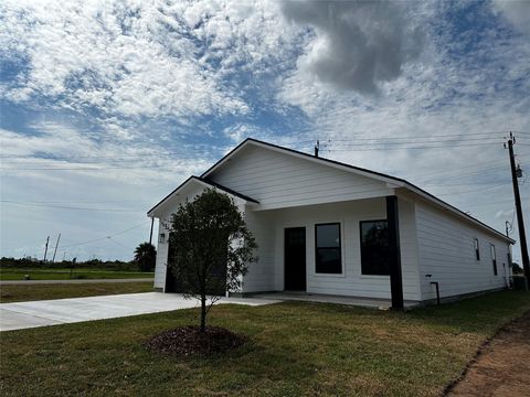 Photo of 523 S Avenue F, Freeport, TX 77541 (MLS # 57981528)