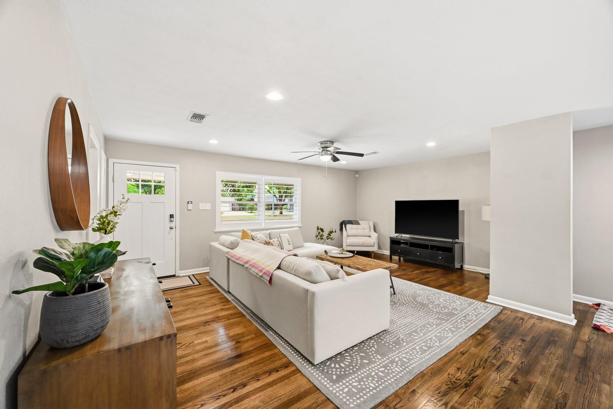 5022 W 43rd Street