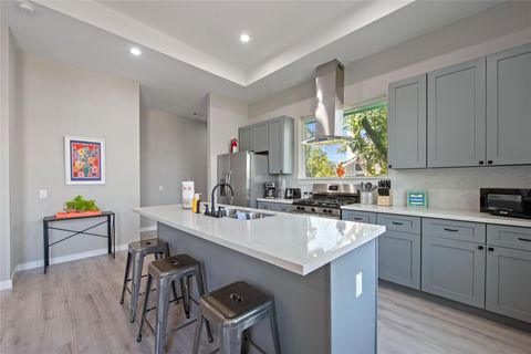 2113 Knollwood Street Kemah TX 77565