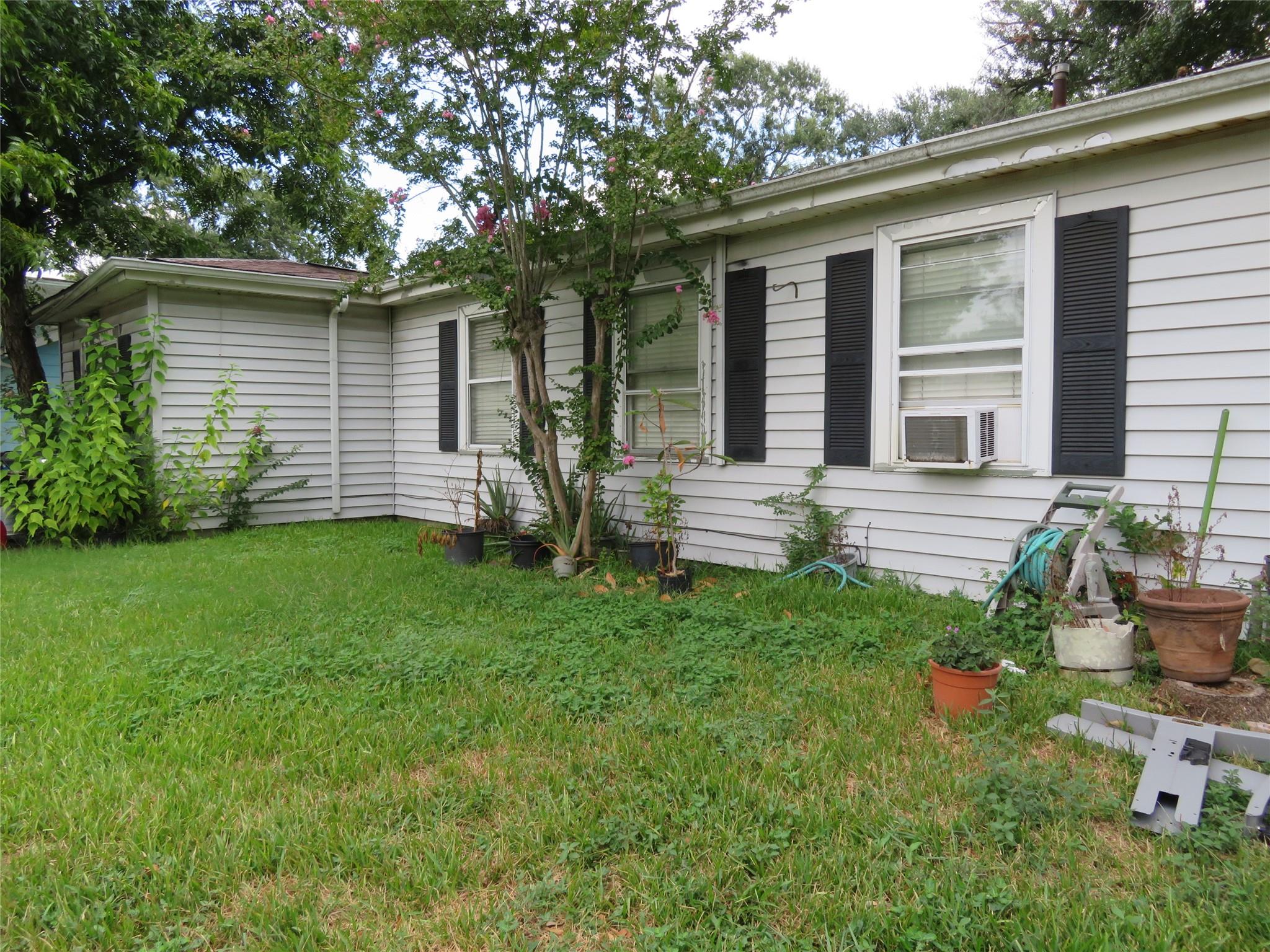 1946 Pech Road